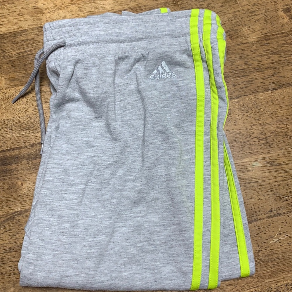 Women’s Adidas climalite Capris, Size:Medium